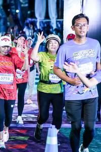 BIB: 
                            <button type="button" onclick="openModal(26346494)" class="btn btn-primary btn-sm float-right btn-popup" data-toggle="modal" data-target=".modal-high-quality">
                        <i class="fas fa-shopping-cart"></i> Add to Cart
                    </button>
                                            <button type="button" onclick="isThisMe(26346494, true)" class="btn btn-success btn-sm float-right btn-popup btn-isme hidden" data-toggle="tooltip" data-placement="bottom" title="นี่คือรูปของคุณใช่ไหม คลิกที่นี่เพื่อเอาเข้าอัลบั้ม">
                        <i class="fas fa-plus"></i> Add to album
                    </button>
                    <button type="button" onclick="isThisMe(26346494, false)" class="btn btn-warning btn-sm float-right btn-popup btn-isnotme hidden">
                        <i class="fas fa-ban"></i> Remove from album
                    </button>